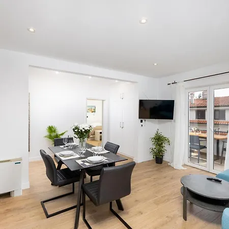 Aria Sea View Apartment Malinska Exterior photo