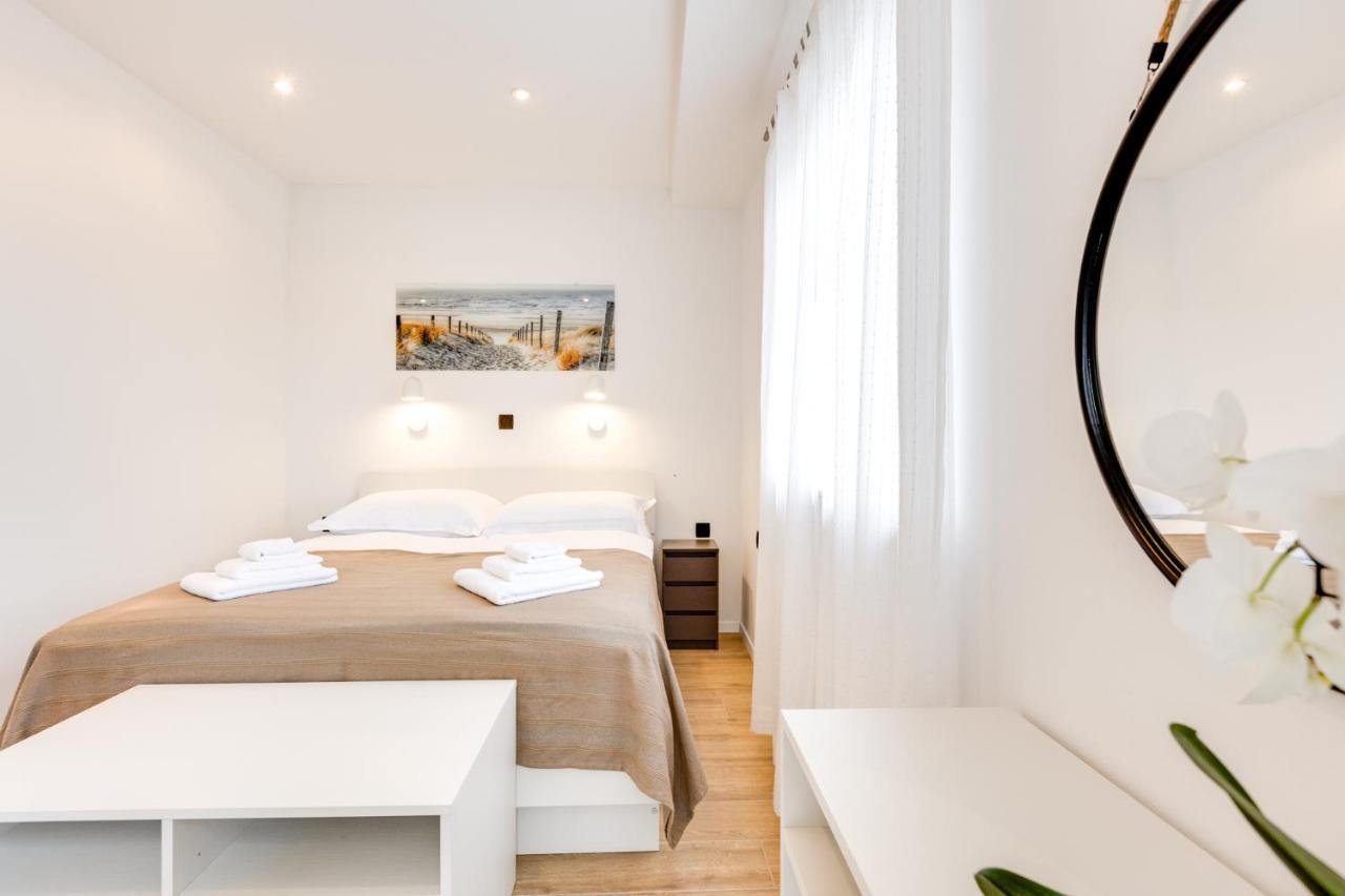 Apartment Aria Sea View *
